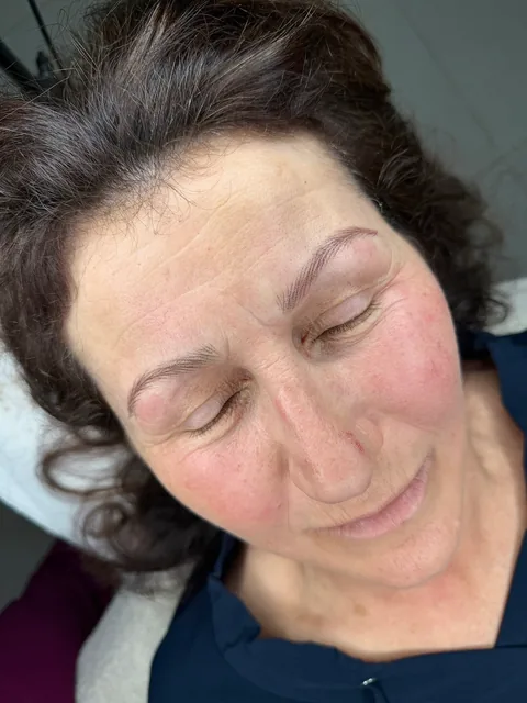 Brow work by Ksenija Karabegovic, photograph 410